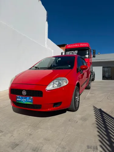 Fiat Punto Attractive 1.4 Fire Flex 8V 5P 2012