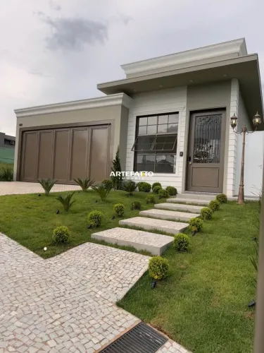 Casa no Condomínio Veredas com 3 suítes