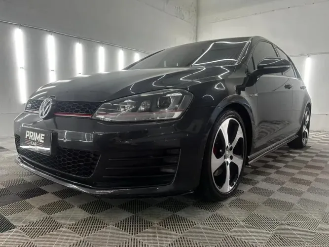 Volkswagen Golf GTI 2.0 TSI 220cv Aut. 2017