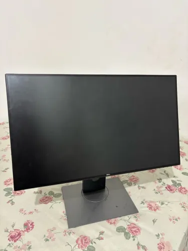 Monitor Dell 27?