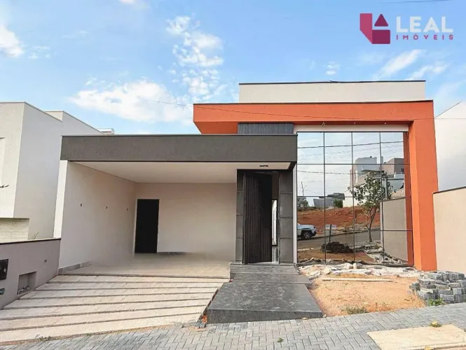 Casa com 3 dormitórios à venda, 165 m² por R$ 1.700.000,00 - Las Palmas - Pouso Alegre/MG