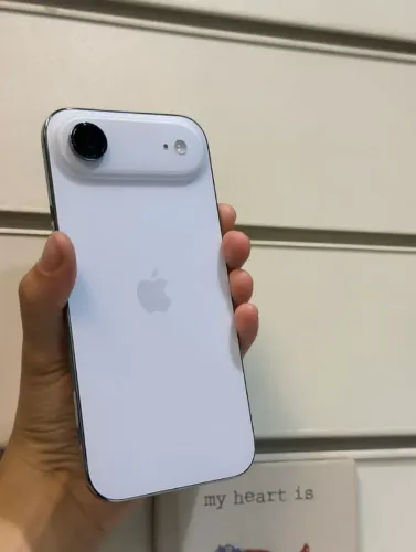 iPhone 17 Air 256Gb/ Garantia Apple 2027 / Loja física