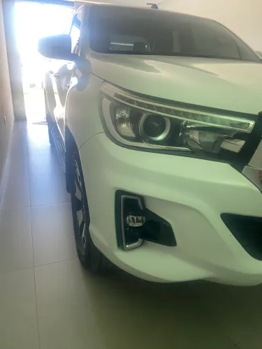 Toyota Hilux CD SRX 4X4 2.8 TDI 16V Diesel Aut. 2019
