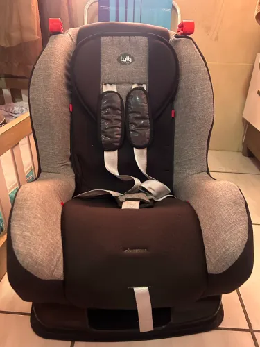 Cadeirinha TuttiBaby até 35kg