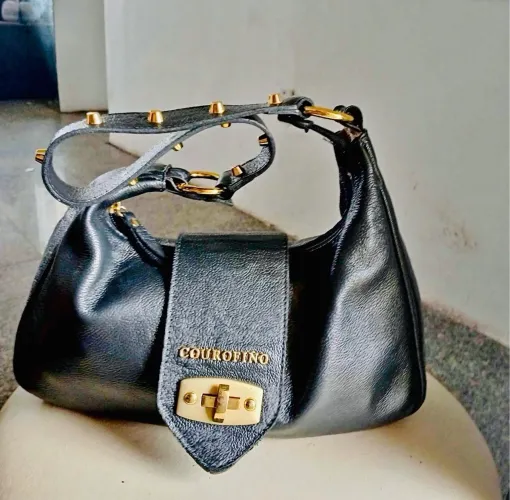 Bolsa couro fino 