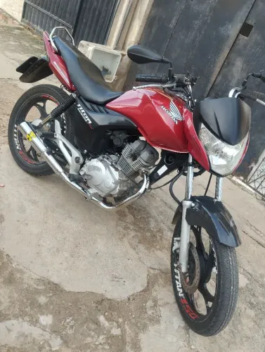 Titan 150