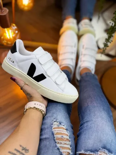 TÊNIS VERT VEJA FEMININO