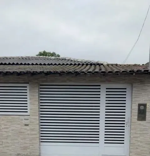 Casa com 2 Quarto(s) e 2 banheiro(s) para Alugar, 100 m² por R$ 5000 / Mês