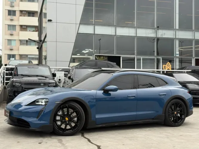 Porsche Taycan 4S (elétrico) 2023
