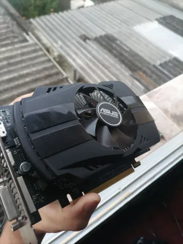 GTX 1050 Ti 4GB VRAM DDR5