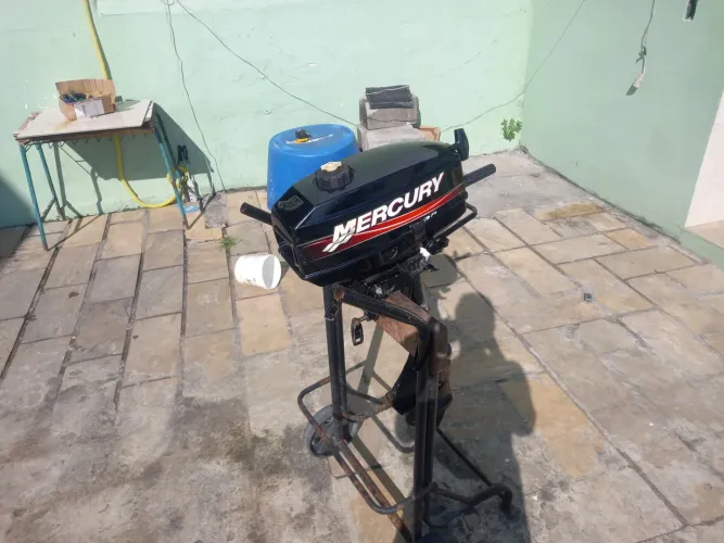 Motor de popa mercury 3.3hp
