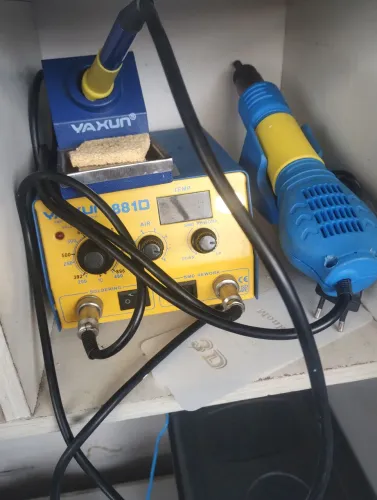 Vendo estação solda yaxun 881D 127volts