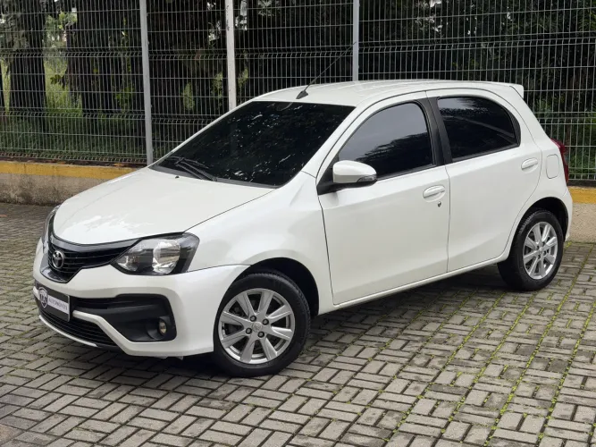 Toyota Etios X Plus 1.5 Flex 16V 5P Aut. 2019