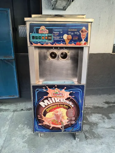 Máquina de Sorvete e Milkshake