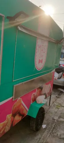 Trailer vendo ou troco por casa ou apartamento aberto a negociação