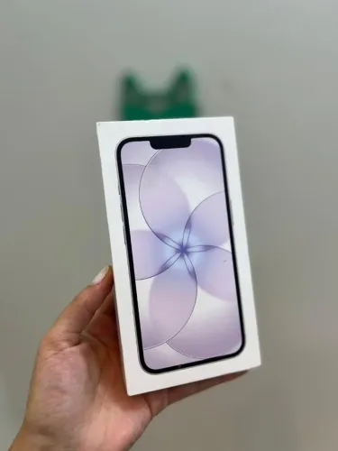 17E 256GB BRANCO NOVO lacrado - Retire em loja física na Savassi