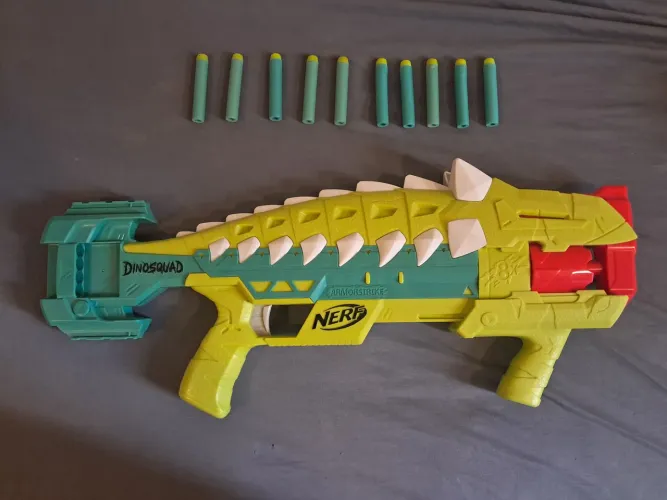 Nerf dinossauro