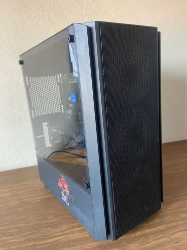PC Gamer i3 10ª Geração / GTX 1660Ti 6GB / 16GB RAM / 128GB SSD + 500GB HDD / 500W