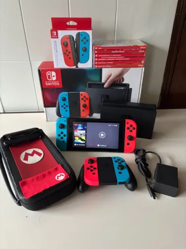 Nintendo switch completo impecável, Joy cons extra e 2 jogos à escolha