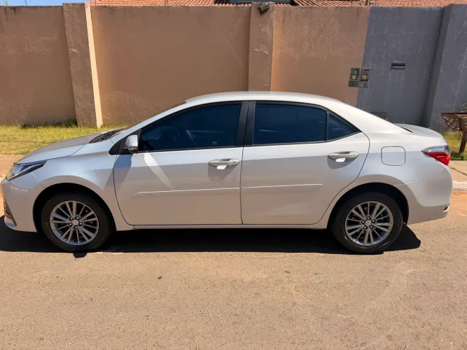 Toyota Corolla GLI Upper 1.8 Flex 16V Aut. 2019