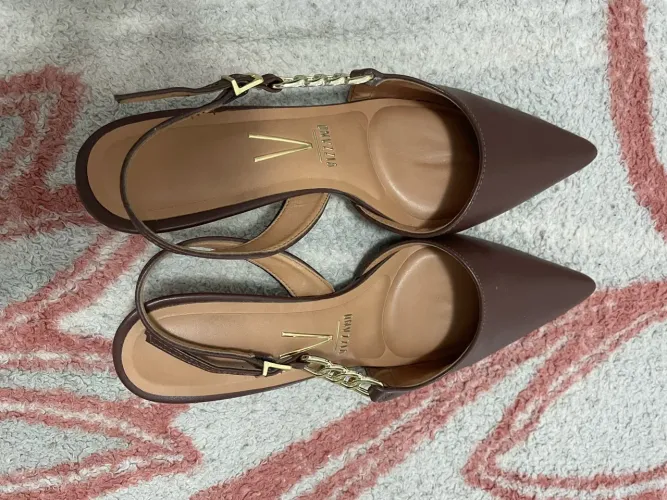 Scarpin slingback vizzano