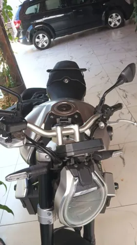 CB 1000r