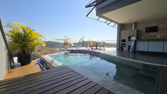 Casa Nova de Luxo 4 suítes, vista panorâmica no Condominio Bosque Imperial em Juiz de Fora