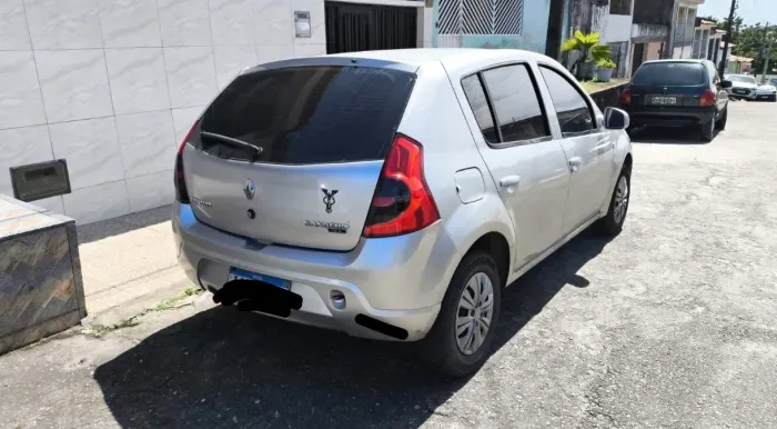 Renault Sandero Authentique Hi-flex 1.0 16V 5P 2011