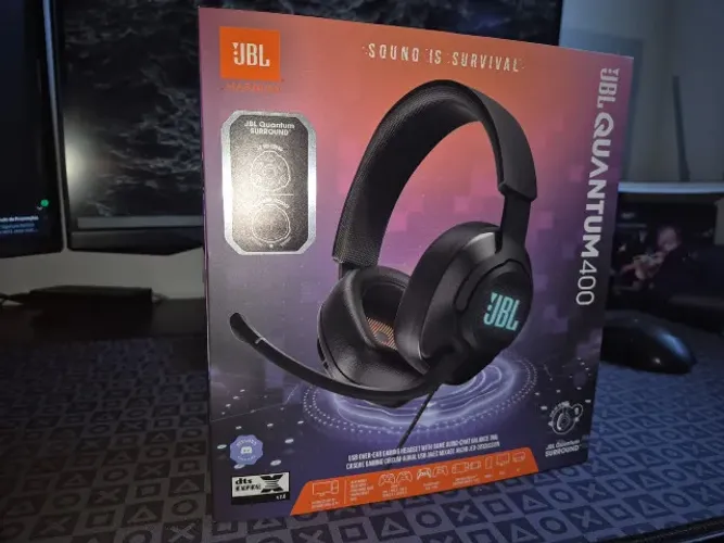 LACRADO - Headset Gamer JBL Quantum 400 Preto