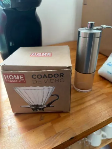 Kit Moedor de Café + Coador Vidro Hario V60