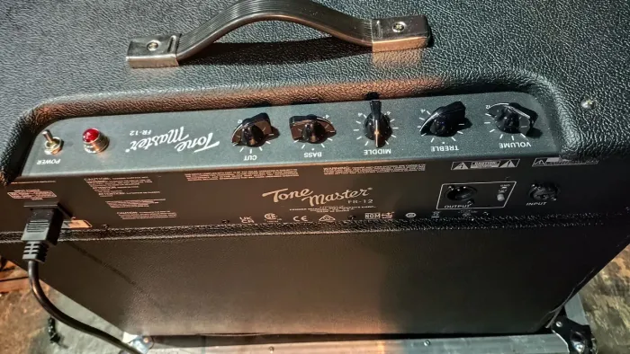 Fender Tone Master FR-12