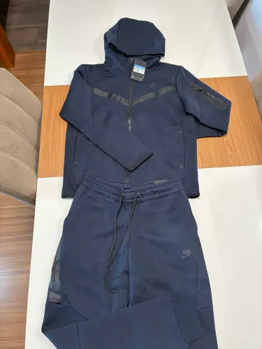 Conjunto nike tech fleece calça e moletom tamanho M azul marinho