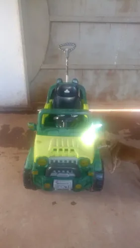 Carrinho de passeio 200 reais