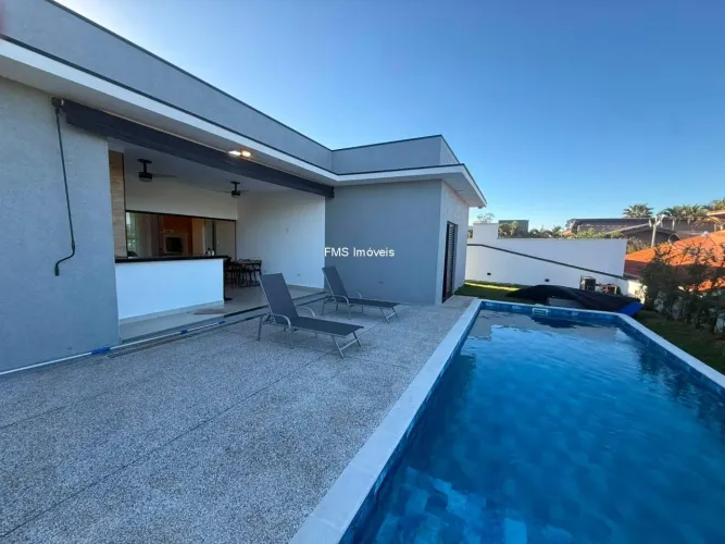 Casa de condomínio à venda em Porangaba-SP, Ninho Verde I Eco Residence: 4 quartos, 3 suít