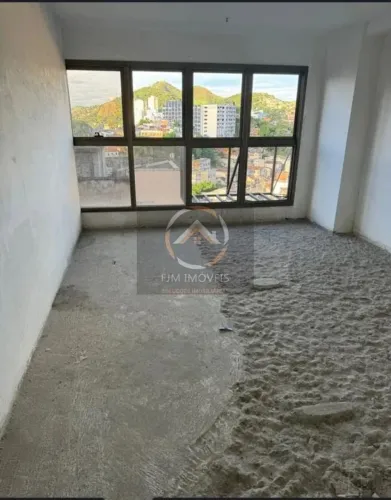 Sala Comercial à Venda em São Domingos, Niterói, 24m², 1 Banheiro