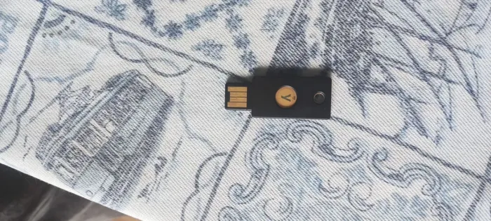 Yubikey 5 NFC
