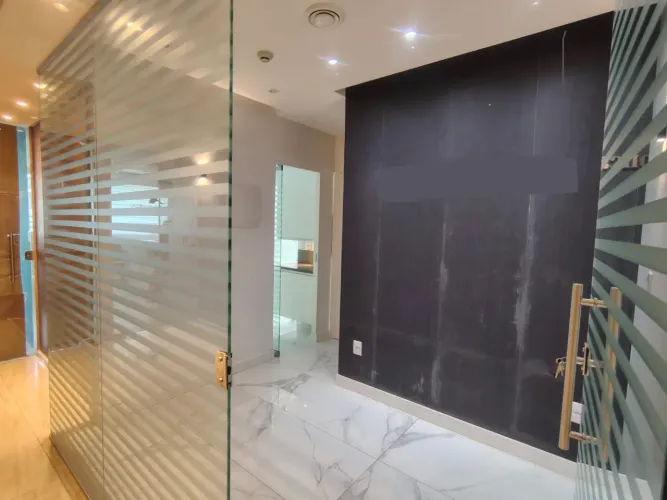 Aluguel | Sala empresarial 43 m^2 - Mobiliada