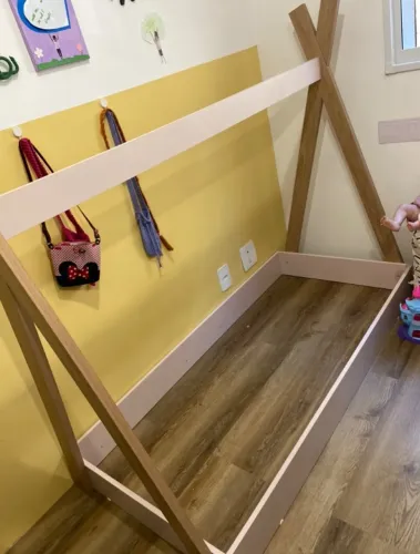 Cama Montessoriana infantil