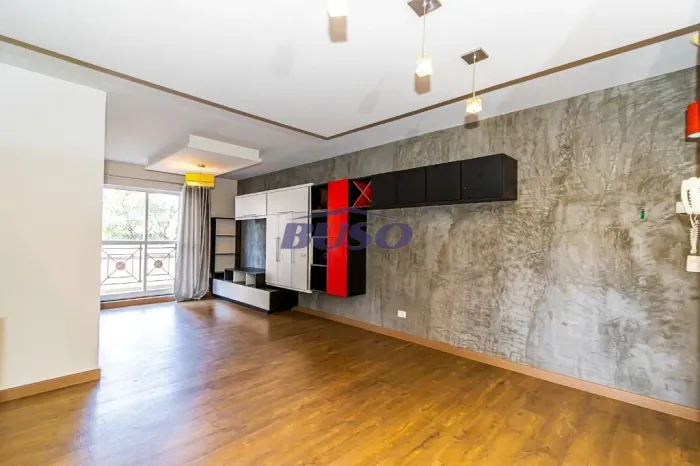 Apartamento para locação no Juvevê