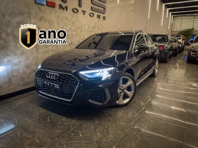 Audi A3 Sedan S-line 2.0 TFSI S-tronic 2024