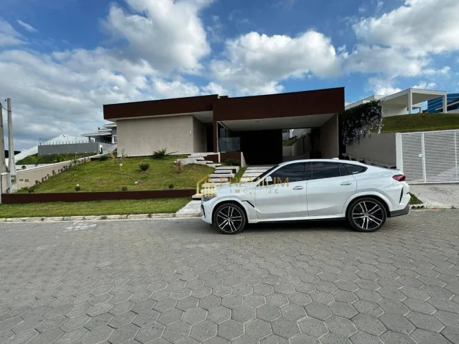 Casa com 4 dormitórios à venda, 300 m² por R$ 1.987.000,00 - Cidade Nova Jacareí - Jacareí