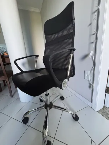 Cadeira Home Office Escritolândia + Suporte Ergonômico para Pés