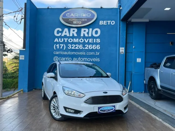 Ford Focus Sedan 2.0 16v/2.0 16V Flex 4P 2016