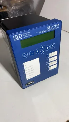 Relé de proteção SEL 751A