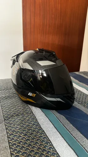 Capacete de moto 
