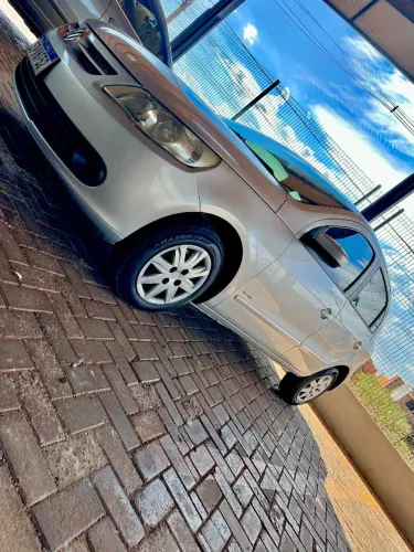 Volkswagen Gol Geração IV Trend 1.0 8V MI Total Flex Mec. 2P 2012