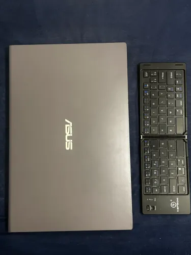 Notebook Asus Ryzen 5 + teclado bluetooth