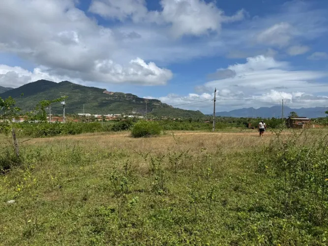 Terreno à Venda - Pavuna, Pacatuba/CE