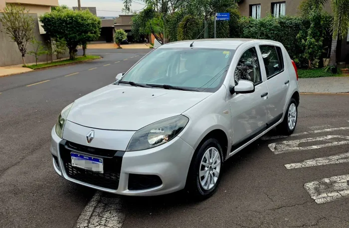 Renault Sandero Expression Hi-flex 1.6 8V 5P 2012