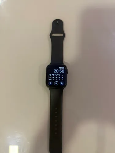 Apple Watch SE 44 mm
